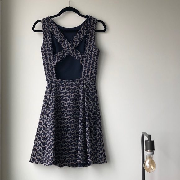 Zara Textured Dress - Picture 2 of 3